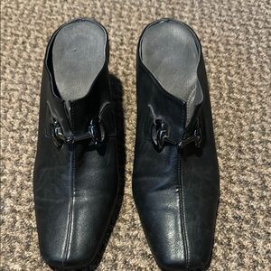 AEROSOLES Black Leather Heels